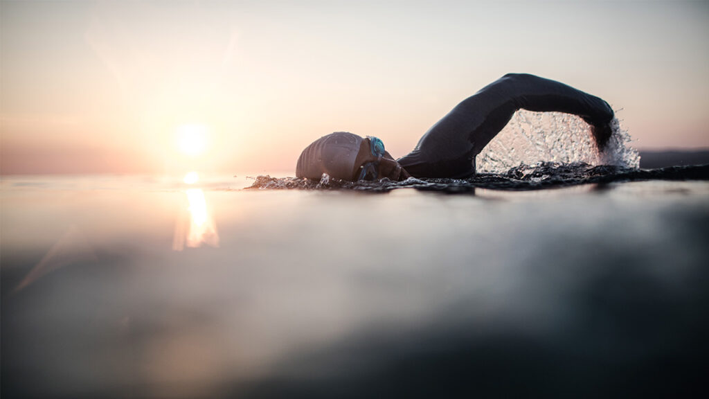 Swimming image